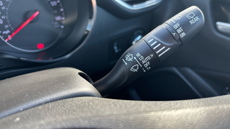 Vauxhall Crossland 1.2 Turbo Ultimate 5dr Petrol Hatchback